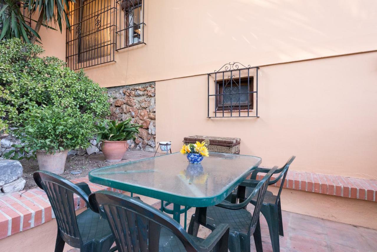 Entrepinares Apartment Málaga