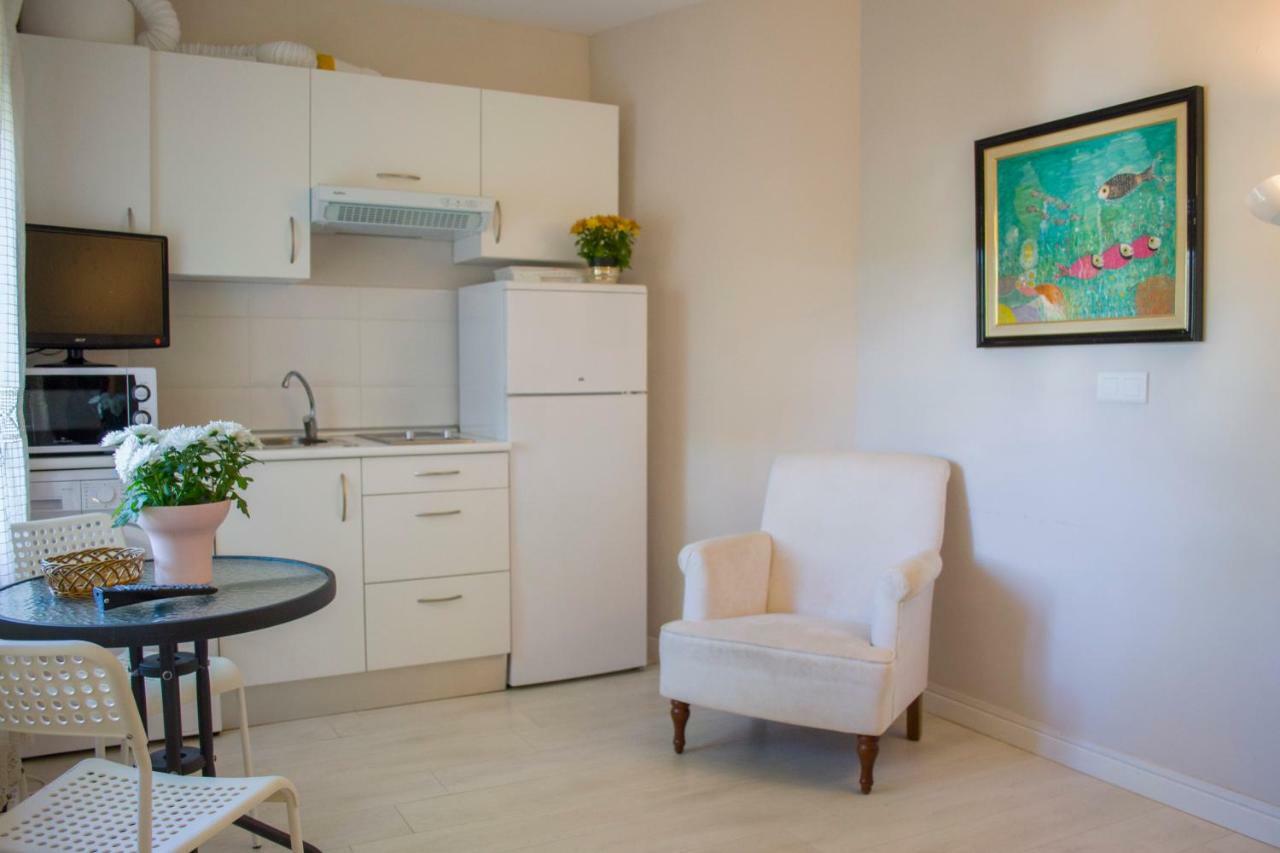 Apartment Entrepinares Málaga