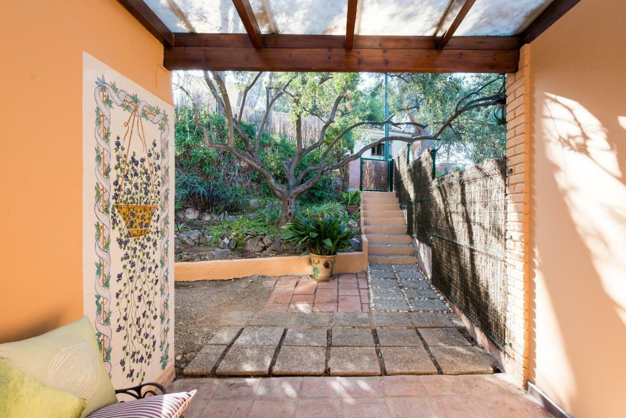 Entrepinares Apartamento Málaga